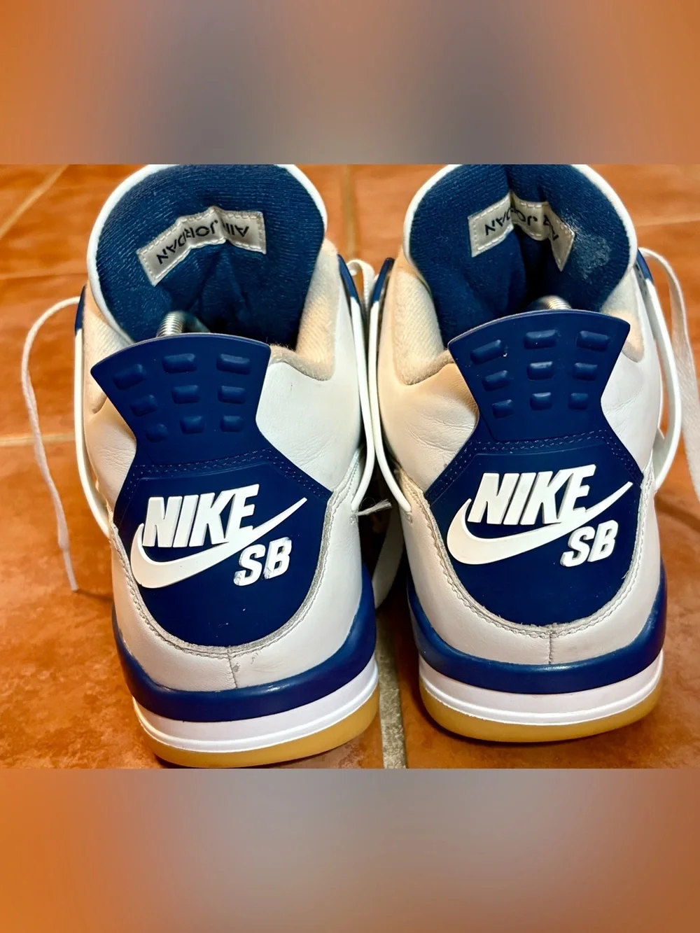 Size 9 - Nike SB x Air Jordan 4 Retro SP Navy